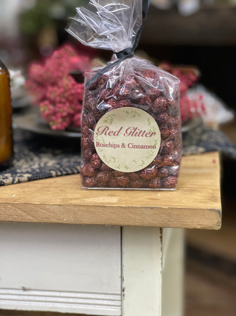 Red Glitter Rosehips & Cinnamon